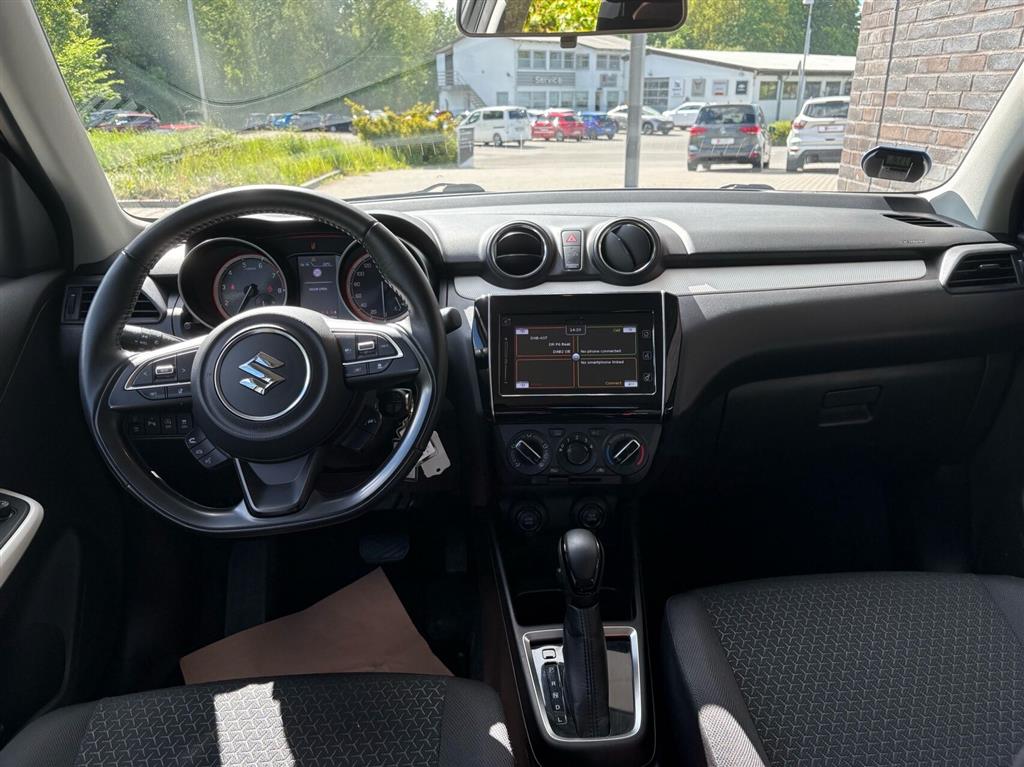 Suzuki Swift 1,2 Dualjet Mild hybrid Action AEB CVT 83HK 5d Trinl. Gear - Image 7