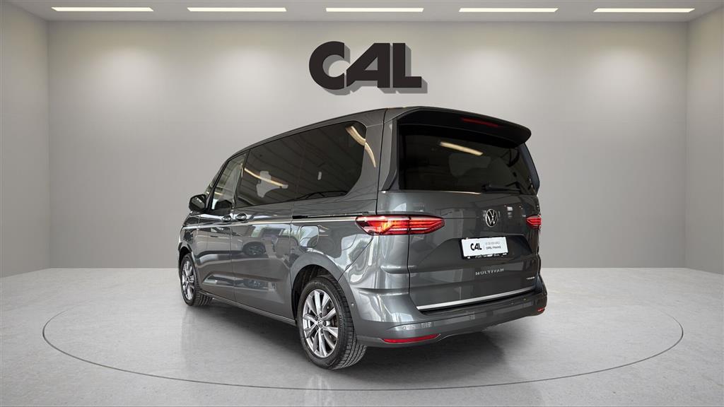 VW Multivan Kort 1,4 TSI Plugin-hybrid Style DSG 218HK 6g Aut. - Image 3