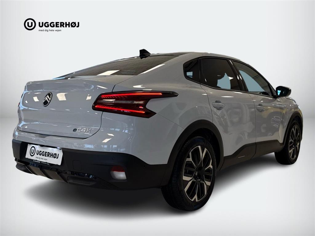 Citroën e-C4 X EL Palais 156HK 5d Aut. - Image 6