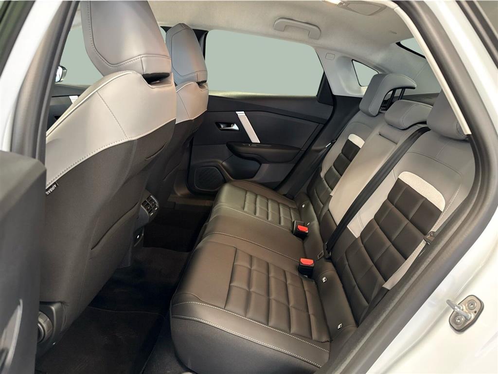 Citroën e-C4 X EL Palais 156HK 5d Aut. - Image 11