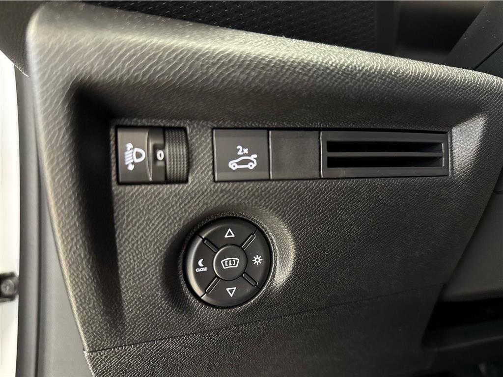Citroën e-C4 X EL Palais 156HK 5d Aut. - Image 19
