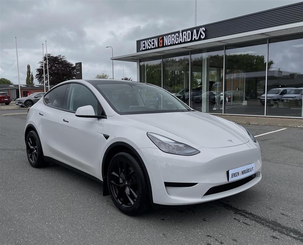 Tesla Model Y EL RWD 299HK 5d Aut.