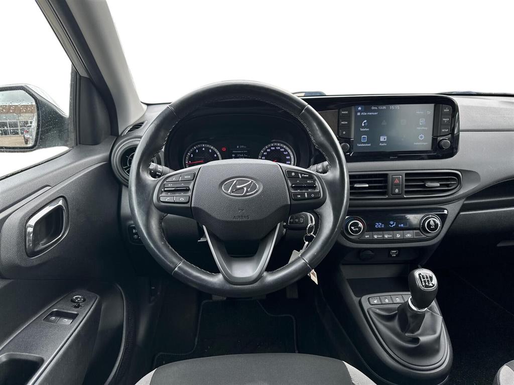 Hyundai i10 1,0 Advanced 67HK 5d - Image 9