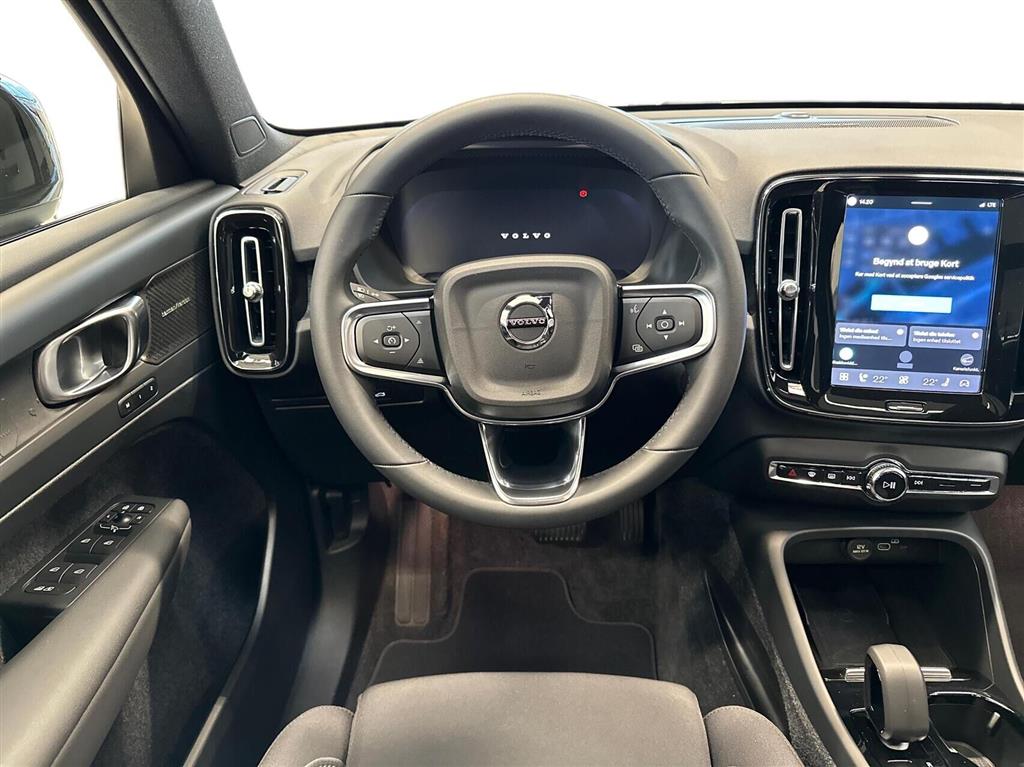 Volvo XC40 Recharge Extended Range Ultimate 252HK 5d Aut. - Image 11