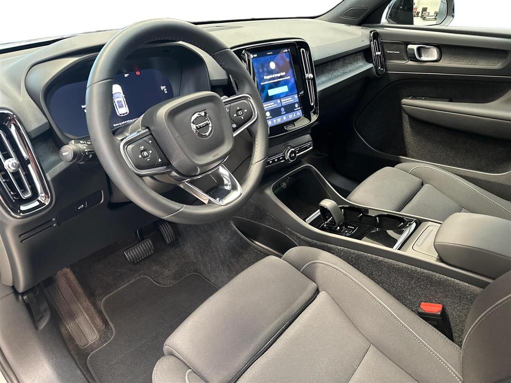 Volvo XC40 Recharge Extended Range Ultimate 252HK 5d Aut. - Image 15