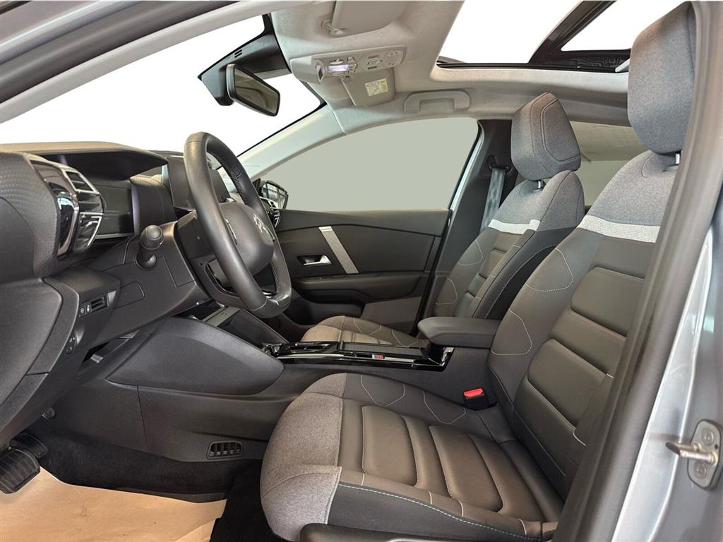Citroën e-C4 EL VTR Sport Exclusive 156HK 5d Aut. - Image 11
