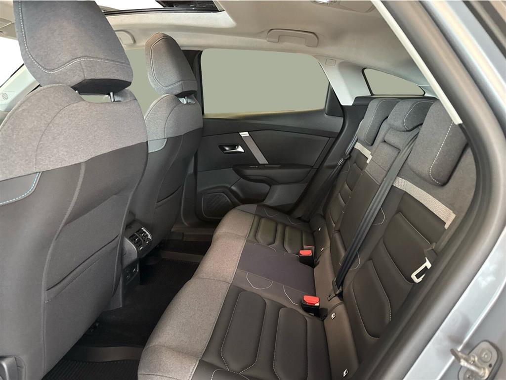 Citroën e-C4 EL VTR Sport Exclusive 156HK 5d Aut. - Image 12