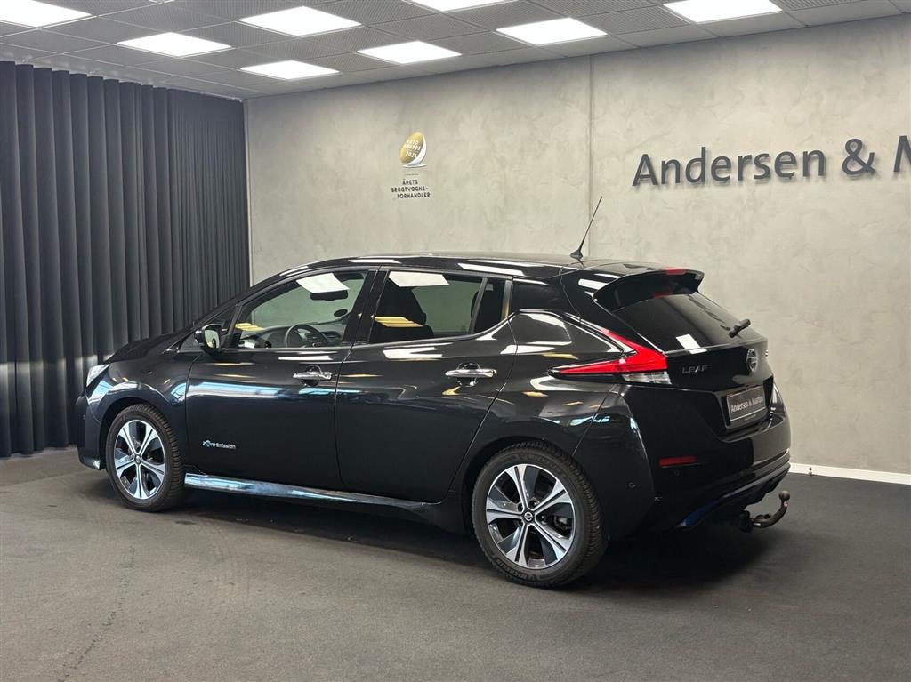 Nissan Leaf EL Tekna 40 kWh 150HK 5d Aut. - Image 3