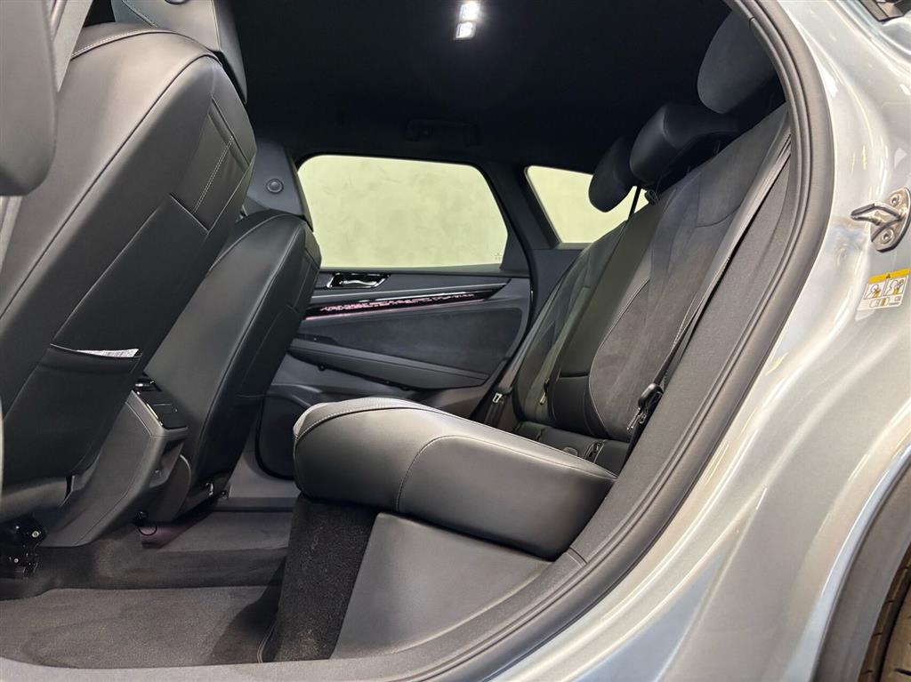 VW ID.7 Tourer EL Pro S 286HK Stc Aut. - Image 12