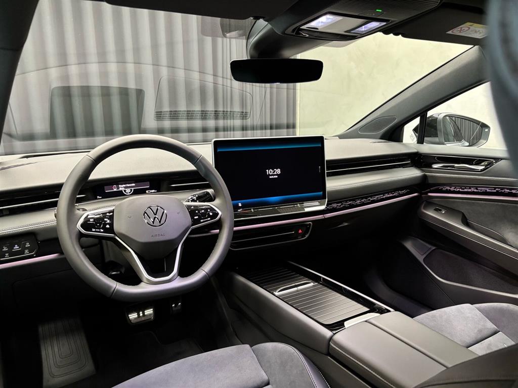 VW ID.7 Tourer EL Pro S 286HK Stc Aut. - Image 13
