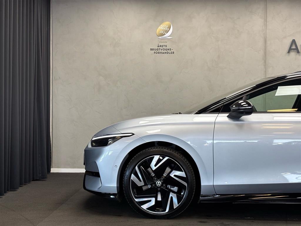 VW ID.7 Tourer EL Pro S 286HK Stc Aut. - Image 4