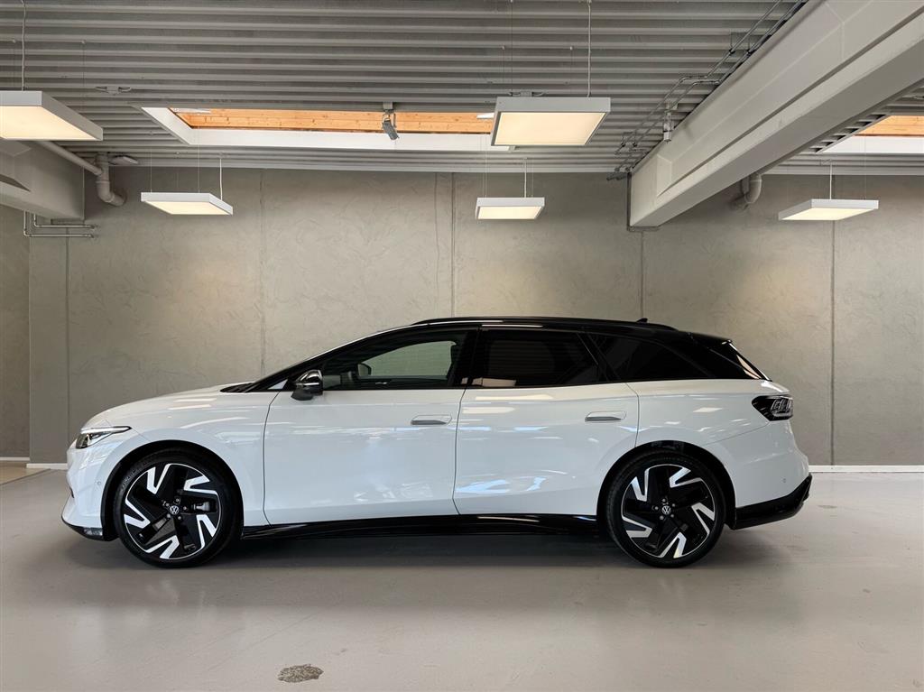 VW ID.7 Tourer EL Pro S 286HK Stc Aut. - Image 4