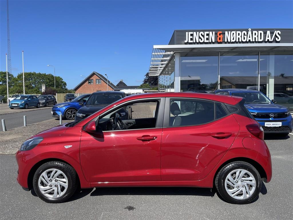 Hyundai i10 1,0 Advanced 67HK 5d - Image 2