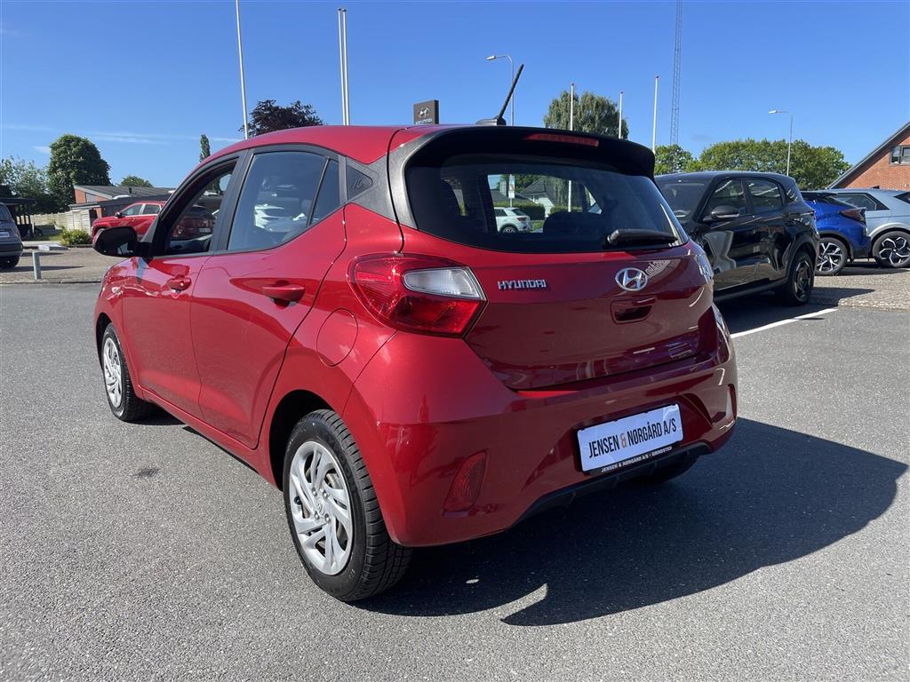 Hyundai i10 1,0 Advanced 67HK 5d - Image 3