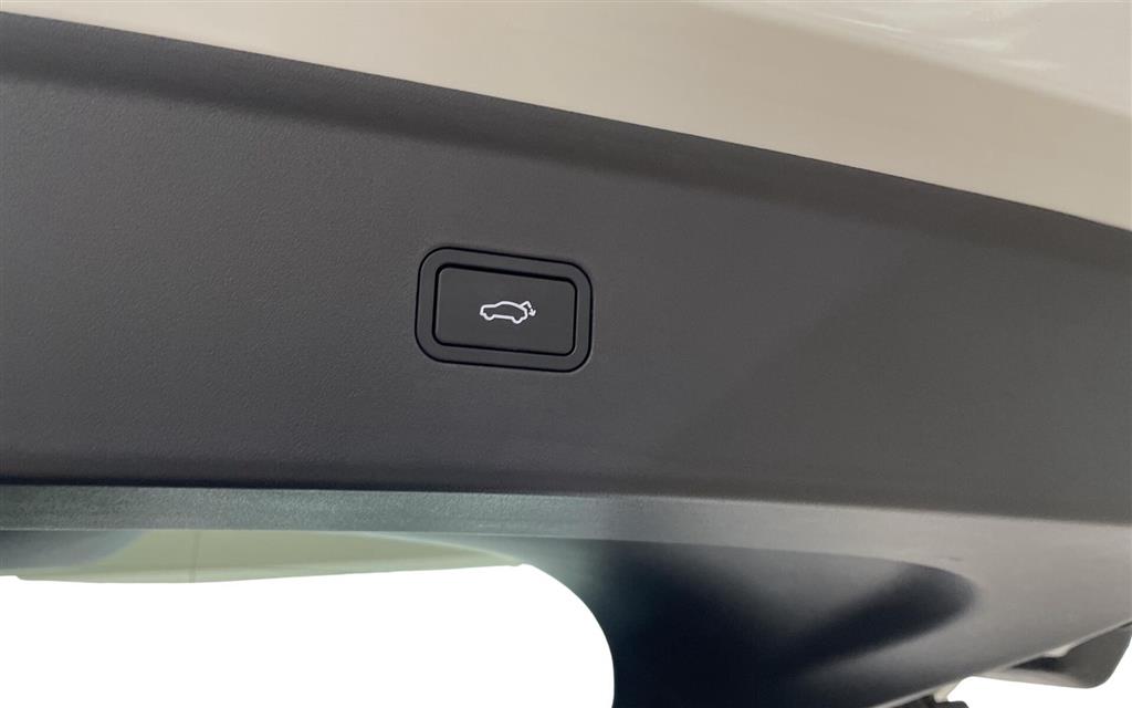 Zeekr 7X EL Privilege AWD 639HK 5d Aut. - Image 18