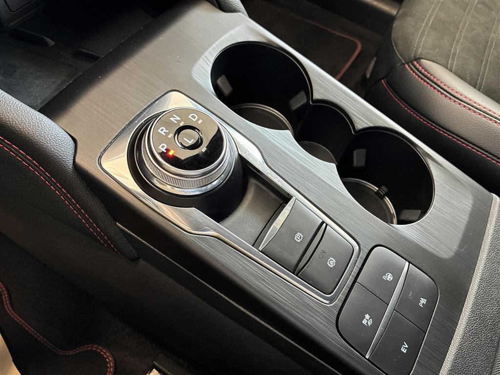 Ford Kuga 2,5 Plugin-hybrid ST-Line X CVT 225HK 5d Trinl. Gear - Image 15