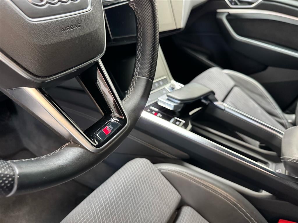 Audi E-tron 55 Advanced Quattro 408HK 5d Aut. - Image 16