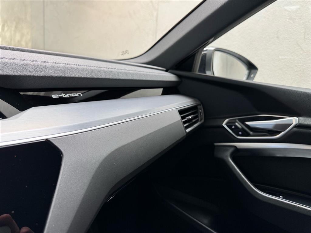 Audi E-tron 55 Advanced Quattro 408HK 5d Aut. - Image 20