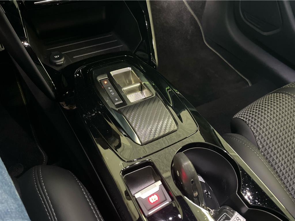 Peugeot e-208 EL GT 136HK 5d Aut. - Image 18