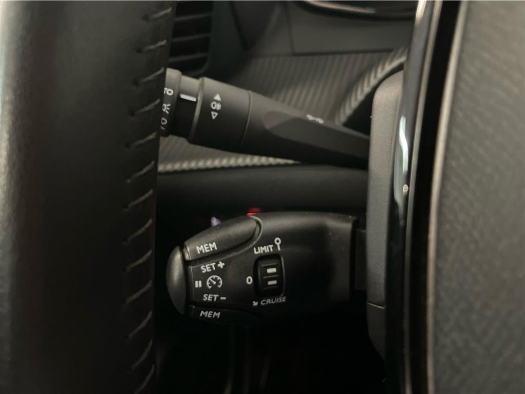 Peugeot e-2008 EL Allure 136HK 5d Aut. - Image 10