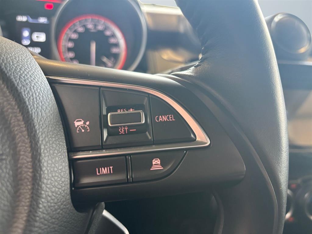 Suzuki Swift 1,2 Dualjet Mild hybrid Exclusive AEB 83HK 5d - Image 13