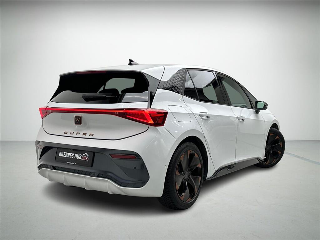 Cupra Born EL Dinamica Pack High 204HK 5d Aut. - Image 2