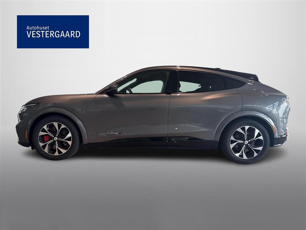 Ford Mustang Mach-E EL Extended Range First Edition AWD 371HK 5d Aut. - Image 2