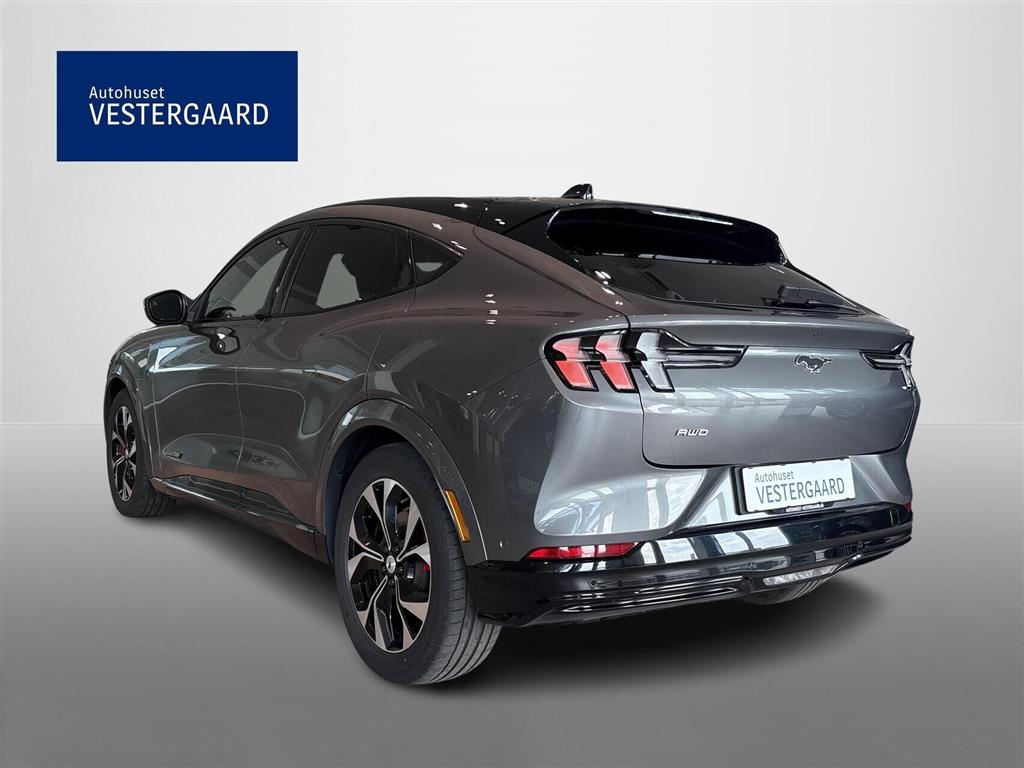 Ford Mustang Mach-E EL Extended Range First Edition AWD 371HK 5d Aut. - Image 3