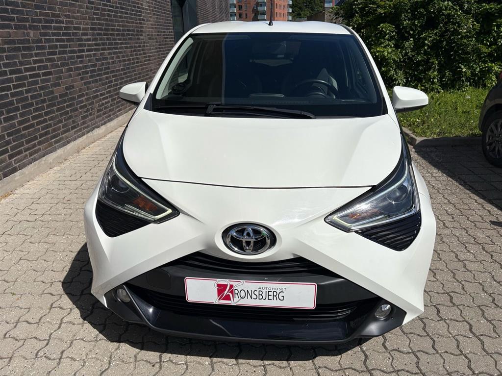 Toyota Aygo 1,0 VVT-I X-Press 72HK 5d - Image 2