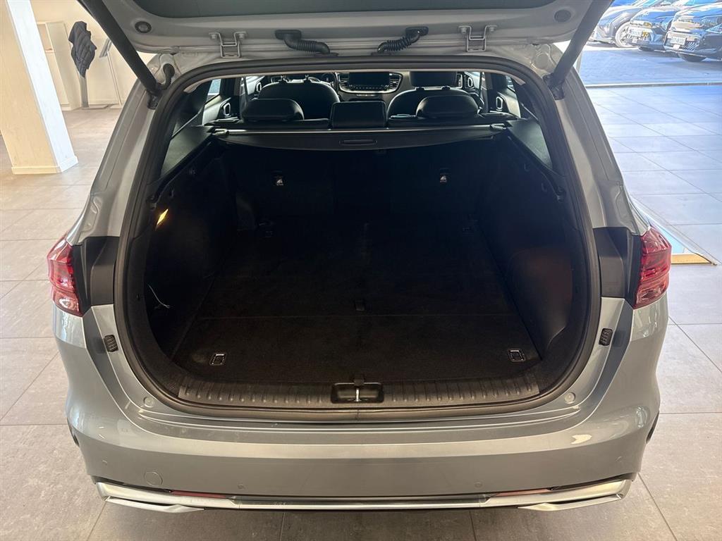 Kia Ceed SW 1,6 GDI PHEV Plugin-hybrid Upgrade DCT 141HK Stc 6g Aut. - Image 13