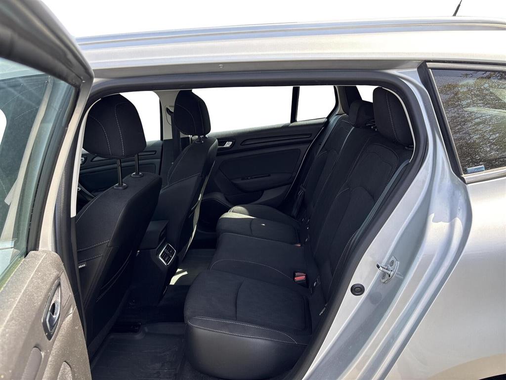 Renault Mégane Sport Tourer 1,3 TCE GPF Limited 140HK Stc 6g - Image 5