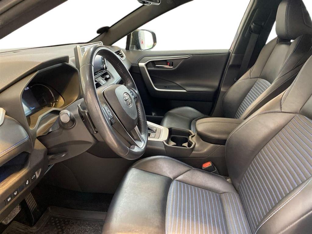 Toyota RAV4 2,5 Hybrid H3 Style 218HK 5d 6g Aut. - Image 18