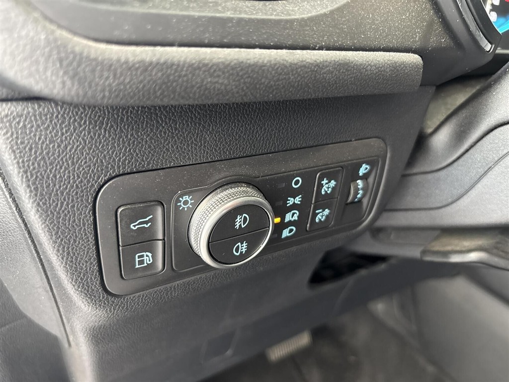 Ford Kuga 2,5 Plugin-hybrid Titanium X CVT 225HK 5d Trinl. Gear - Image 8