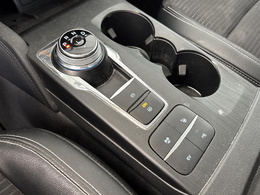 Ford Kuga 2,5 Plugin-hybrid Titanium X CVT 225HK 5d Trinl. Gear - Image 13