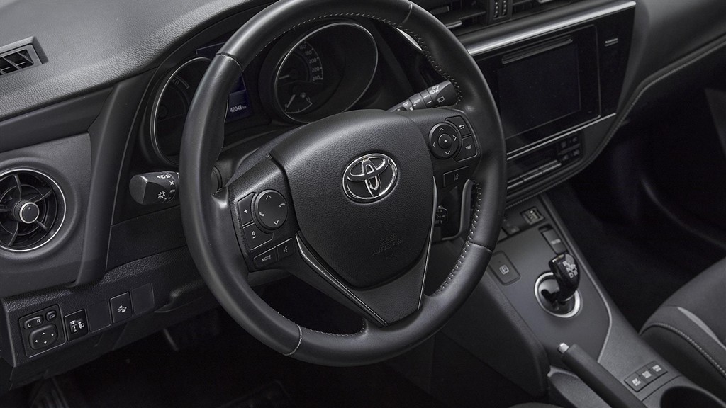 Toyota Auris Touring Sports 1,8 Hybrid H2 Comfort 136HK Stc Aut. - Image 9