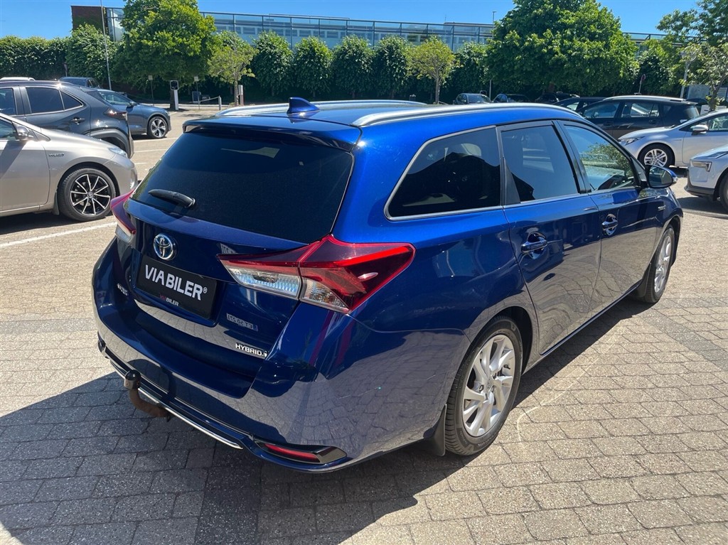 Toyota Auris Touring Sports 1,8 Hybrid H2 Comfort 136HK Stc Aut. - Image 4