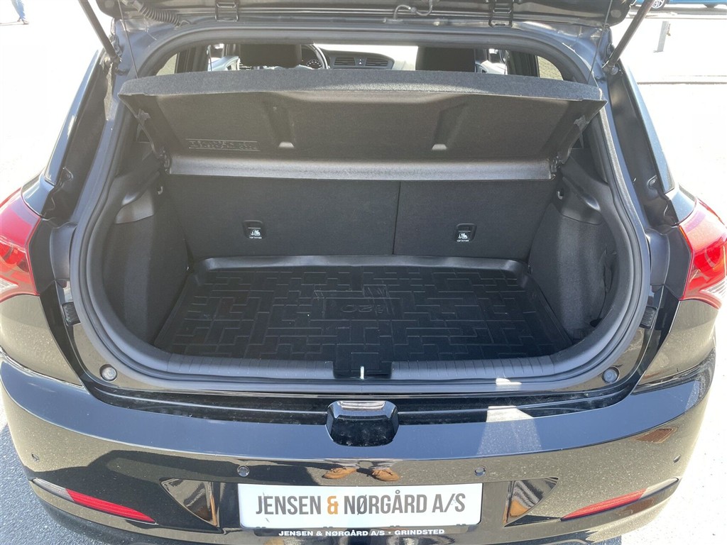 Hyundai i20 1,25 Vision Plus 84HK 5d - Image 5