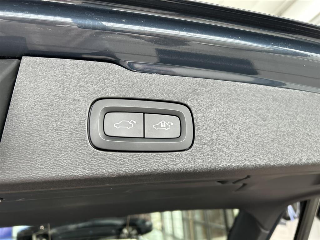 Volvo V60 2,0 T8 Twin Engine Plugin-hybrid Inscription AWD 390HK Stc 8g Aut. - Image 15