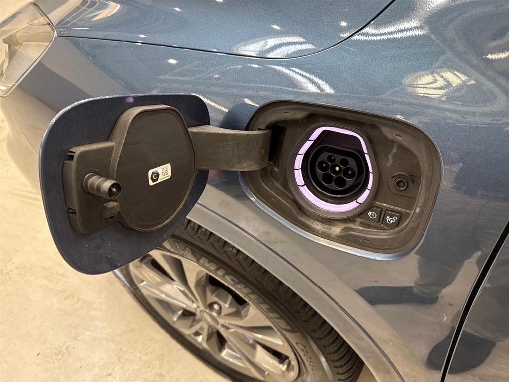 Ford Kuga 2,5 Plugin-hybrid ST-Line CVT 225HK 5d Trinl. Gear - Image 18