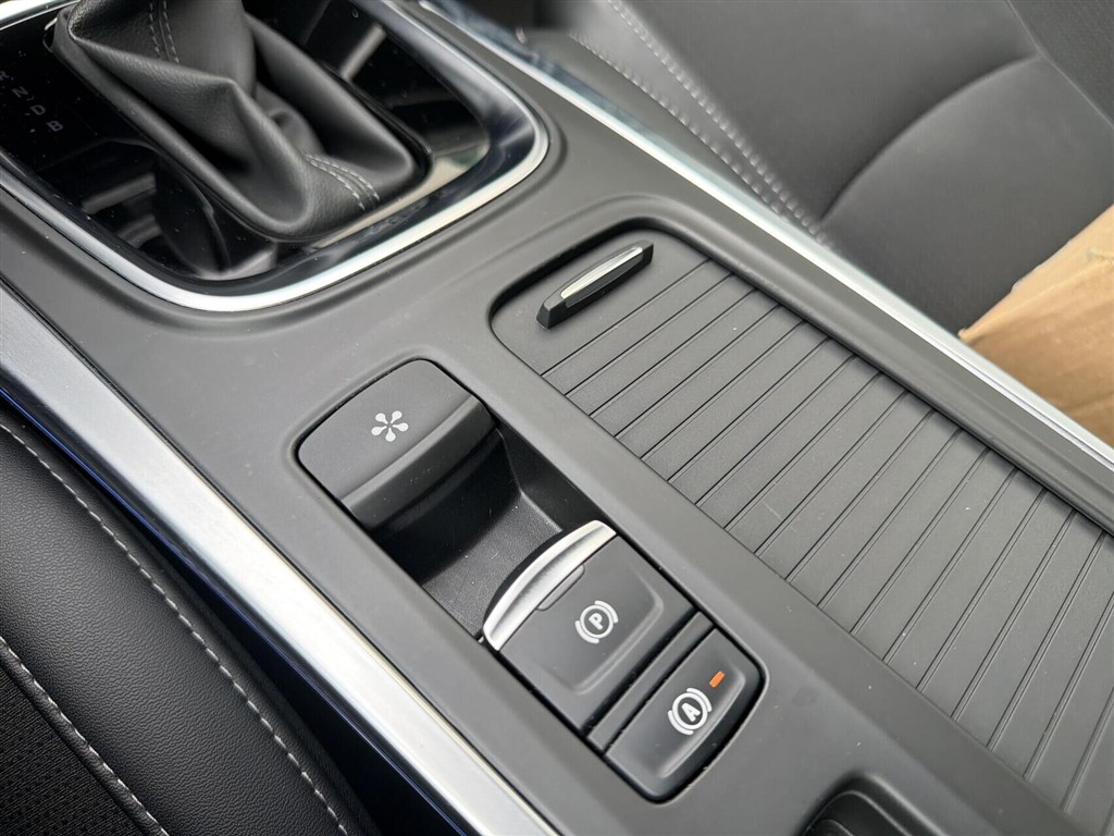Renault Mégane 1,6 E-TECH Plugin-hybrid Intens 160HK 5d Aut. - Image 21