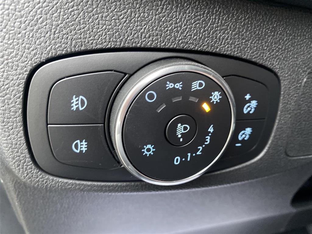 Ford Focus 1,0 EcoBoost Hybrid Titanium X 125HK Stc 6g - Image 8