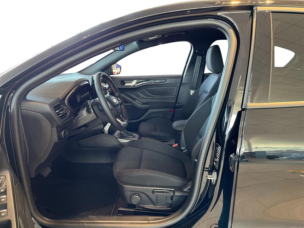 Ford Focus 1,0 EcoBoost Hybrid ST-Line X DCT 155HK 5d 7g Aut. - Image 4
