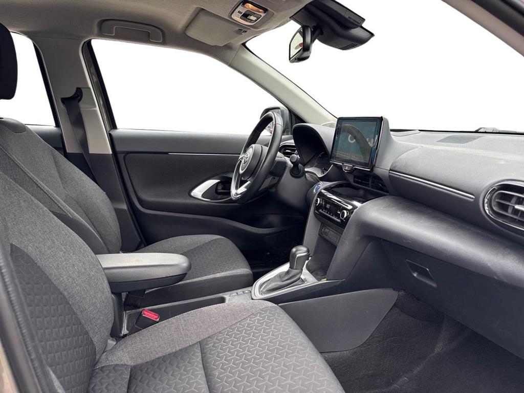 Toyota Yaris Cross 1,5 Hybrid Active Technology 116HK 5d Trinl. Gear - Image 15