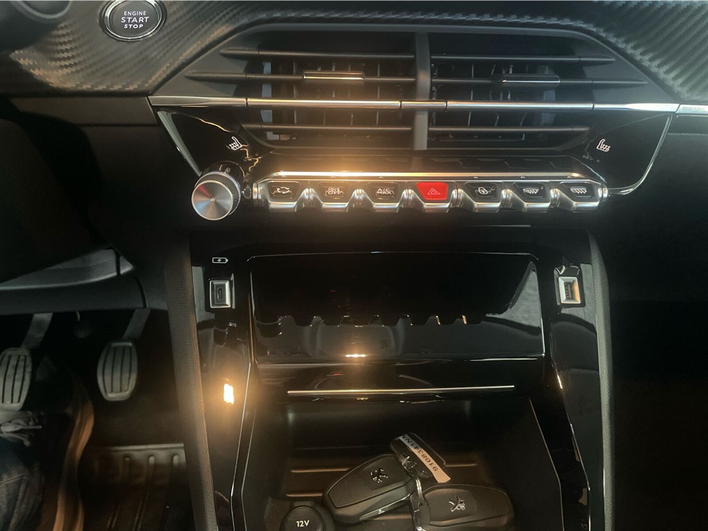 Peugeot 208 1,2 PureTech Allure 100HK 5d 6g - Image 14