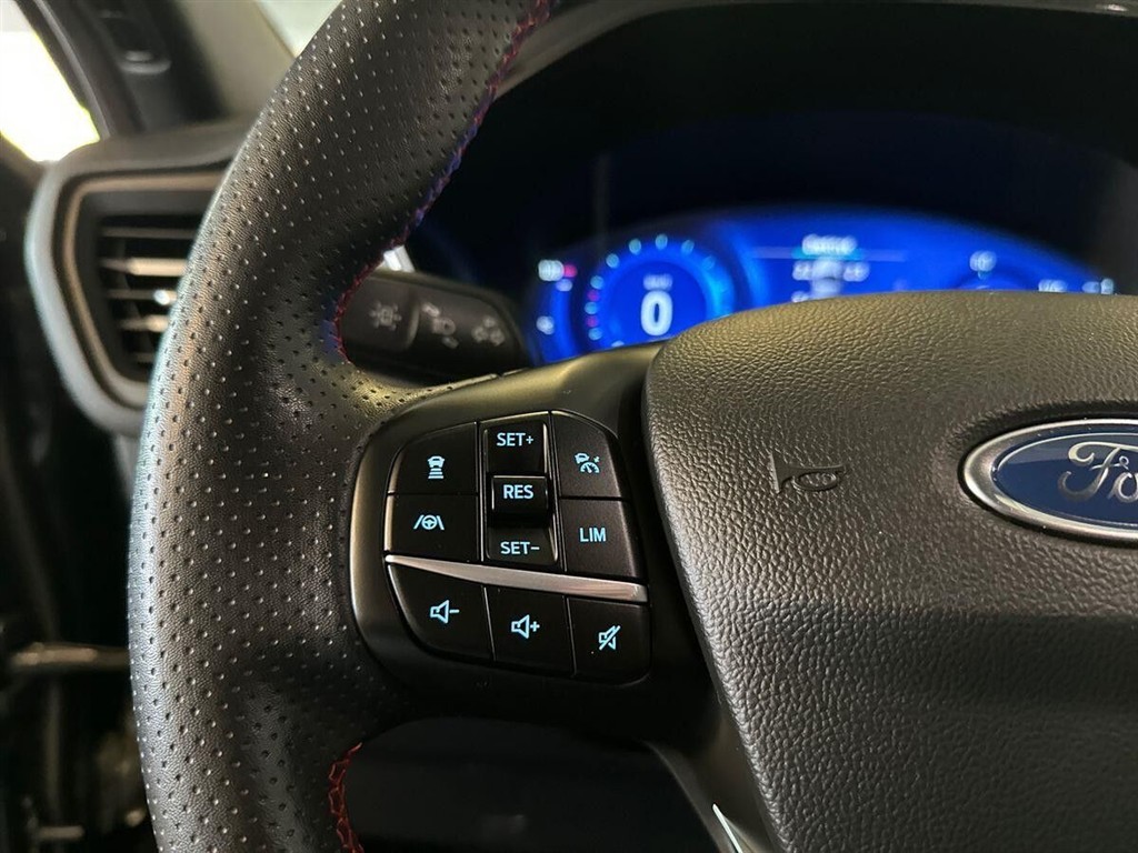 Ford Kuga 2,5 Plugin-hybrid ST-Line X CVT 225HK 5d Trinl. Gear - Image 14