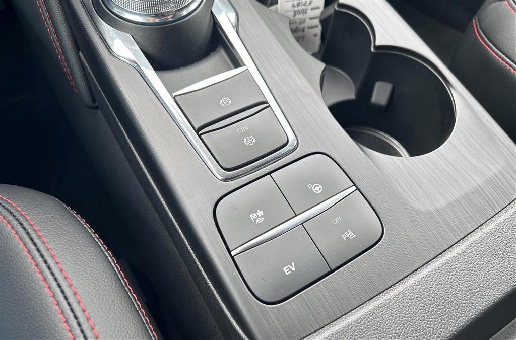 Ford Kuga 2,5 Plugin-hybrid ST-Line X CVT 225HK 5d Trinl. Gear - Image 11