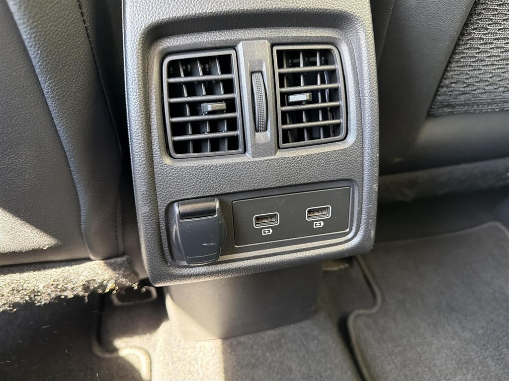Renault Captur 1,0 TCE Techno 90HK 5d - Image 7