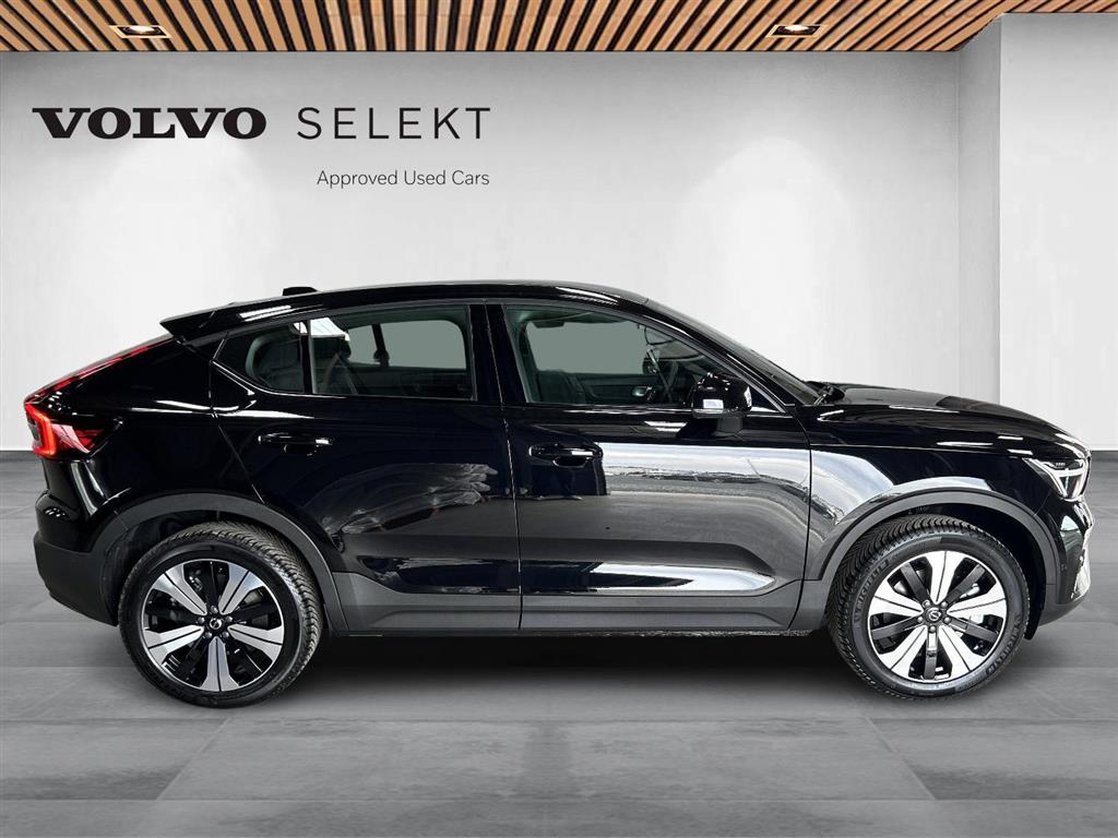 Volvo C40 P8 Recharge Twin Ultimate AWD 408HK 4d Trinl. Gear - Image 18