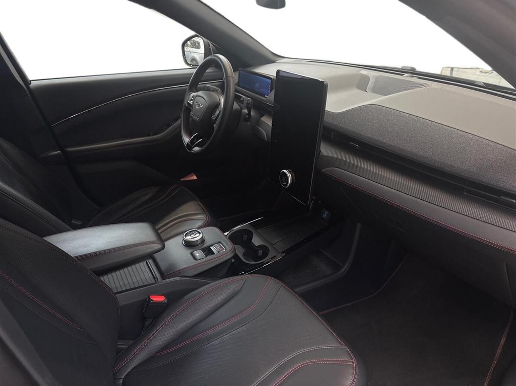 Ford Mustang Mach-E EL UR Premium 294HK 5d Trinl. Gear - Image 10