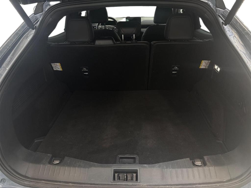 Ford Mustang Mach-E EL UR Premium 294HK 5d Trinl. Gear - Image 13